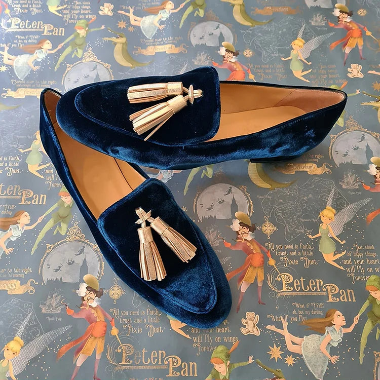 FEMKE | ELEGANTE INSTAPPERS MET RETRO DECORATIES