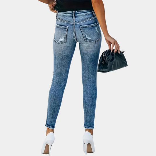 Ember - Skinny damesjeans met knopen voor de zomer