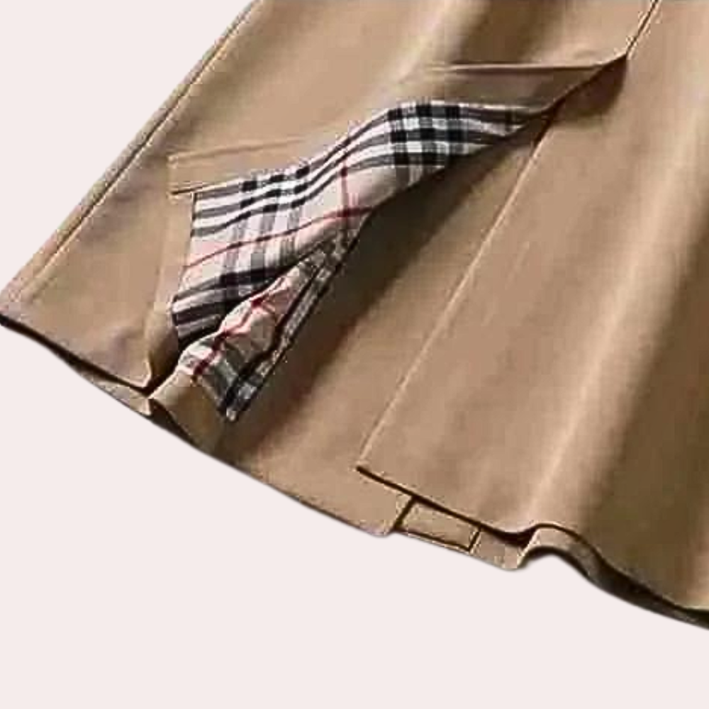 Elegante lange damesjas voor de zomer
