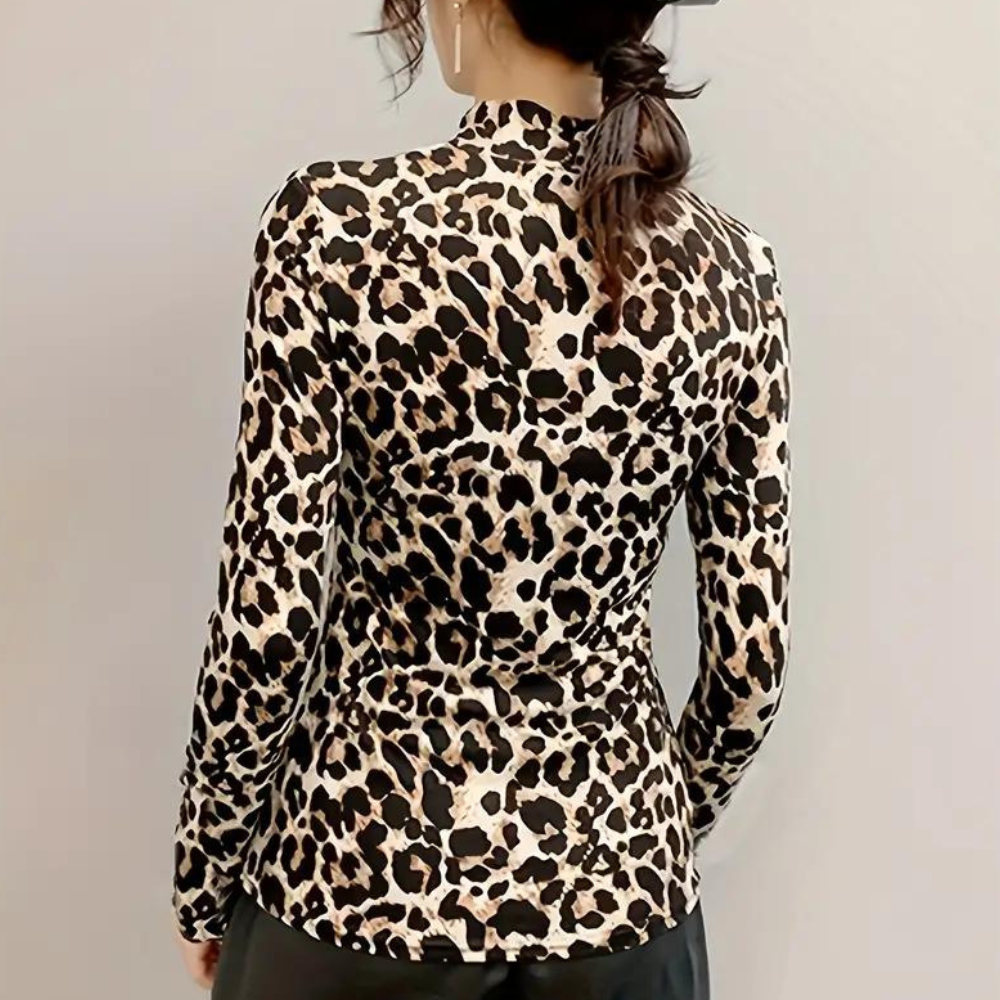 Dorotea – Elegante Zomerse Dames Top met Luipaardprint