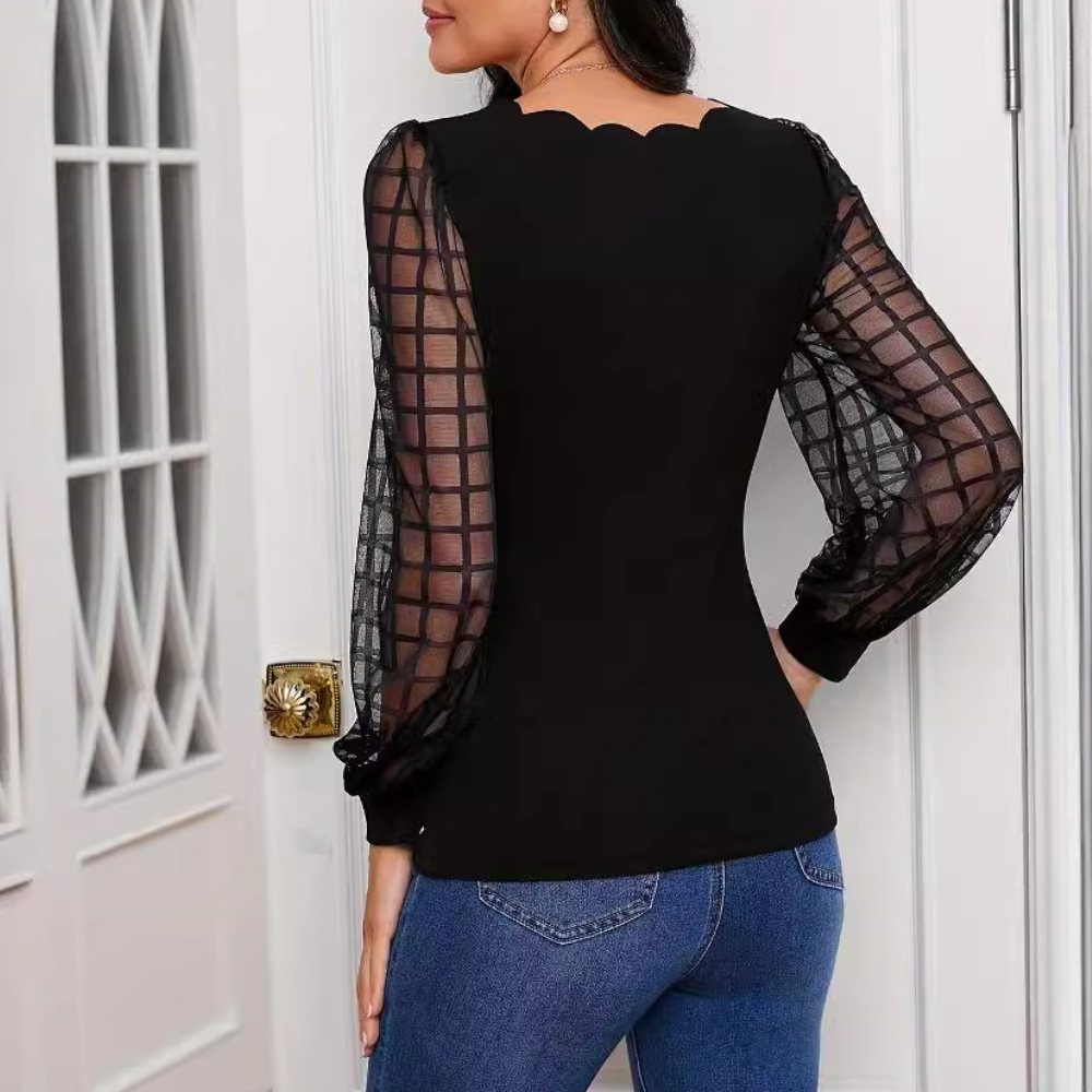 Ronja - Elegante zomertop met V-hals en schulprandjes