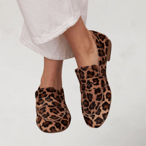 SABINE | ELEGANTE LOAFERS MET KOEIENPRINT