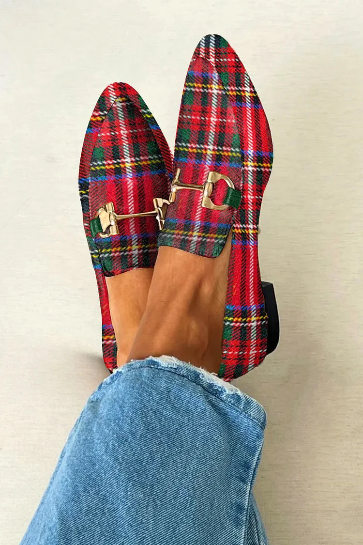CECILE | TENDY SPITSE LOAFERS MET METALEN GESP EN RUITJESPRINT