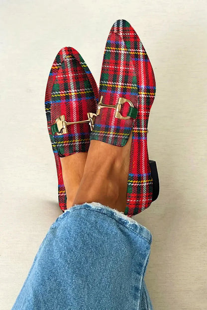 CECILE | TENDY SPITSE LOAFERS MET METALEN GESP EN RUITJESPRINT