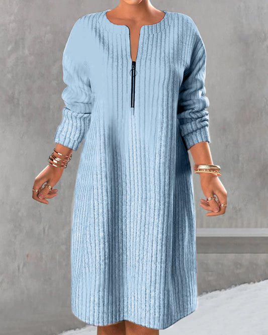 Lang gebreide jurk met rits - stijlvolle winteroutfit voor dames