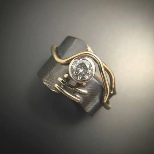 Vintage donker zilveren zirkonia ring