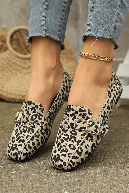 LINDA | CASUAL LOAFERS MET DECORATIEVE GESP MET RIEM