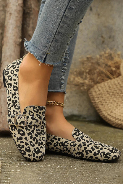 LINDA | CASUAL LOAFERS MET DECORATIEVE GESP MET RIEM
