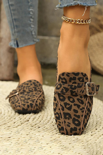 LINDA | CASUAL LOAFERS MET DECORATIEVE GESP MET RIEM