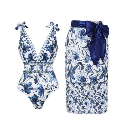 V-Hals One-Piece Badpak Met Vetersluiting En Print Inclusief Rokje