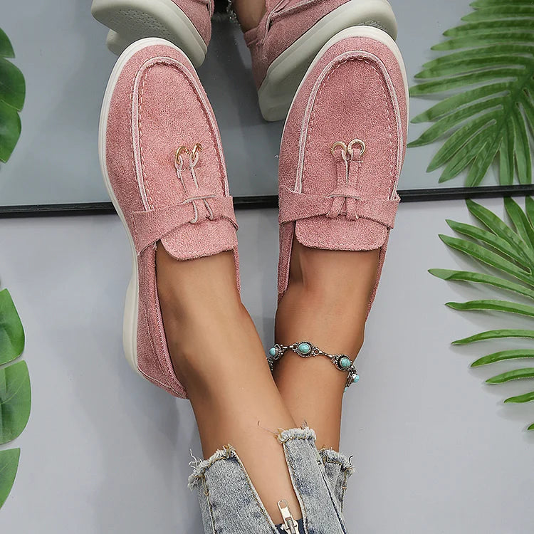 SASKIA | ELEGANTE LOAFERS MET GEKNOOPTE STIKSEL