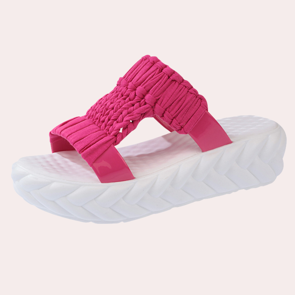 Lia - Trendy zomersandalen met vlechten voor een zorgeloze zomer