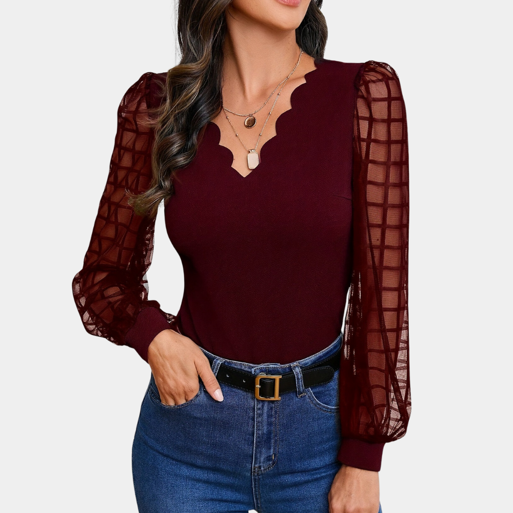 Ronja - Elegante zomertop met V-hals en schulprandjes