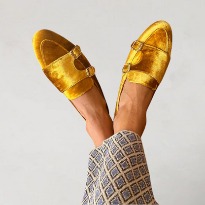 MARTINE | TRENDY GELE LOAFERS MET GESP