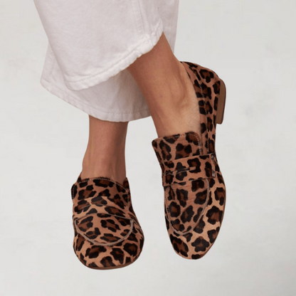 SABINE | ELEGANTE LOAFERS MET KOEIENPRINT