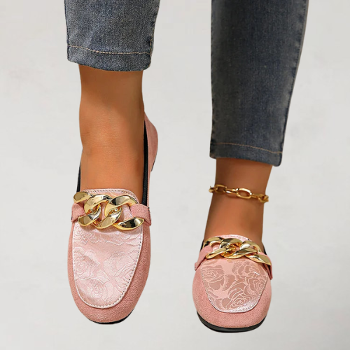 NATHALIE | ELEGANTE LOAFERS MET KETTINGVERSIERING