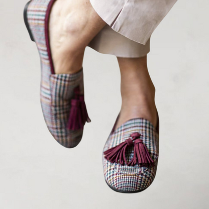 MARIJKE | SLIP-ON LOAFERS MET SCHOTSE KWASTJES