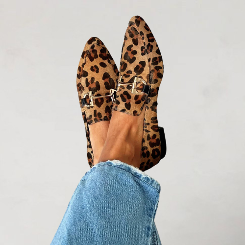BIANCA | STIJLVOLLE LOAFERS MET PRINT EN METALEN GESP