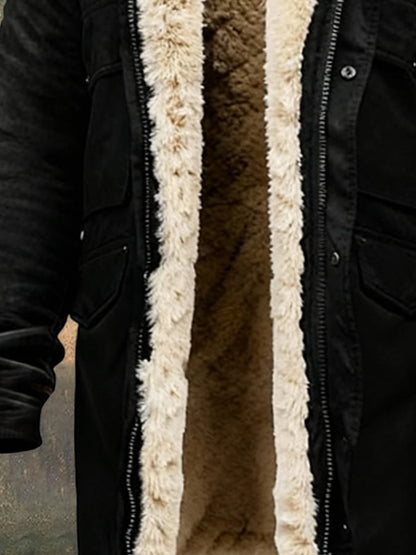 Halflange mantel met verfijnde bontafwerking