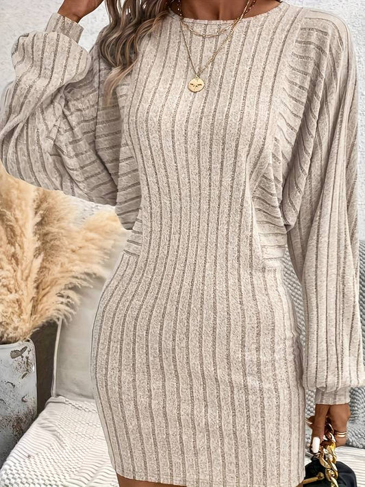 Casual beige gebreide jurk voor dames met ballonmouwen